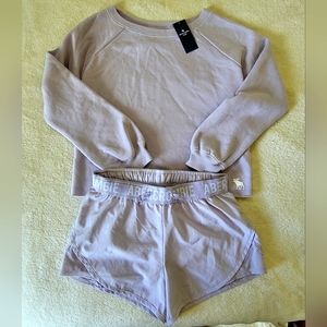 Abercrombie Kids Athletic Croped Sweatshirt and Shorts Set. Lilac/Purple. 11/12
